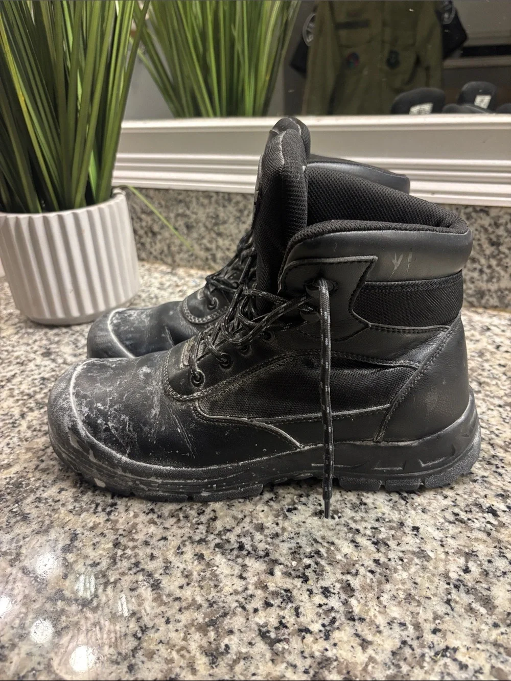 Black Men's Work Boots - Durable All-Weather Safety Boots